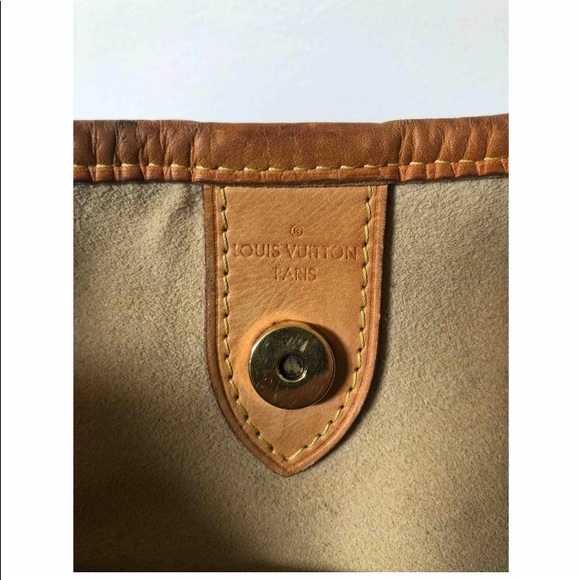 *SOLD* Louis Vuitton Galleria PM - Picture 6 of 11